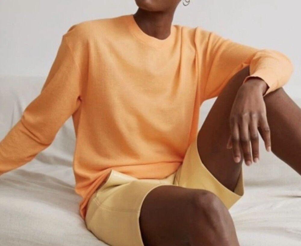Aritzia- Babaton Apricot Ice BECK crewneck sweater Size XS